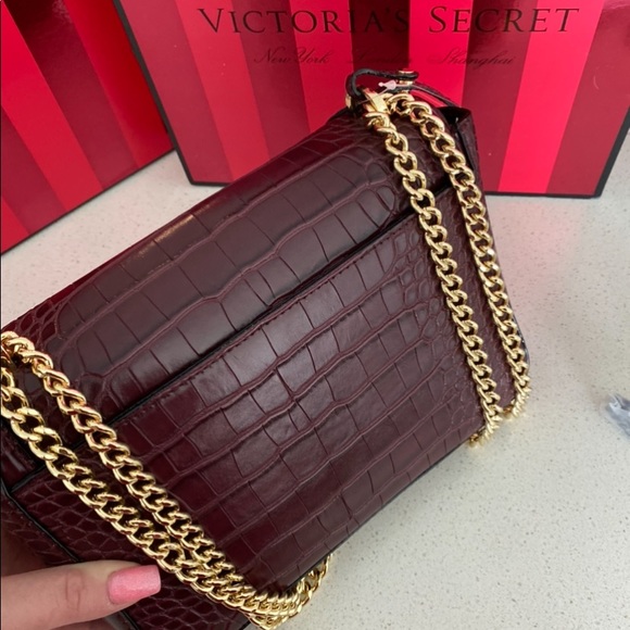 Victoria’s Secret Lux Handbag - Picture 5 of 6